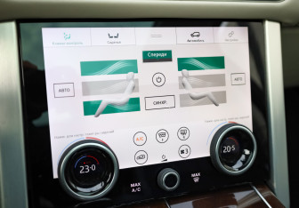 Подержанный автомобиль Land Rover Range Rover 2018 года (26 фото)