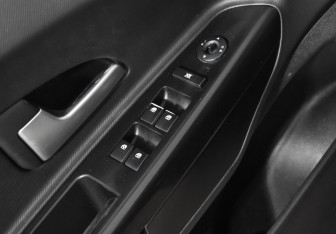 Подержанный автомобиль Kia Ceed Wagon 2007 года (11 фото)