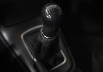 Подержанный автомобиль Toyota Avensis Sedan 2008 года (18 фото)