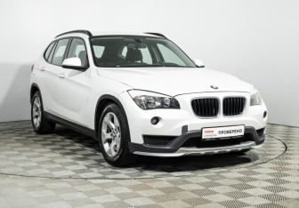 Подержанный автомобиль BMW X1 2014 года (3 фото)