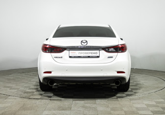 Подержанный автомобиль Mazda 6 Sedan 2015 года (6 фото)