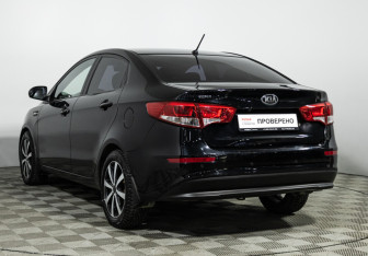 Подержанный автомобиль Kia Rio Sedan 2016 года (7 фото)