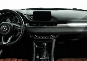 Подержанный автомобиль Mazda 6 Sedan 2020 года (14 фото)