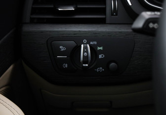 Подержанный автомобиль Audi A5 Liftback 2022 года (25 фото)