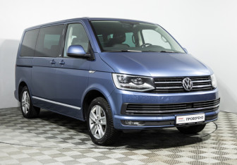 Подержанный автомобиль Volkswagen Multivan 2016 года (3 фото)