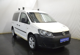 Подержанный автомобиль Volkswagen Caddy Compactvan 2012 года (3 фото)