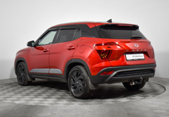 Подержанный автомобиль Hyundai Creta 2021 года (7 фото)