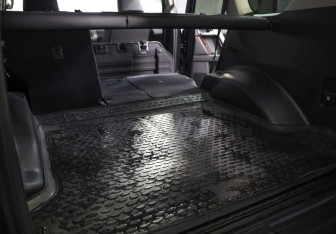 Подержанный автомобиль Toyota Land Cruiser Prado 2014 года (29 фото)