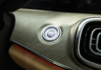 Подержанный автомобиль Jaecoo J8 2024 года (22 фото)