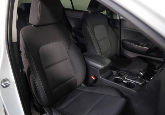 Подержанный автомобиль Kia Sportage 2019 года (21 фото)