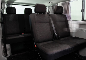 Подержанный автомобиль Volkswagen Caravelle 2018 года (19 фото)