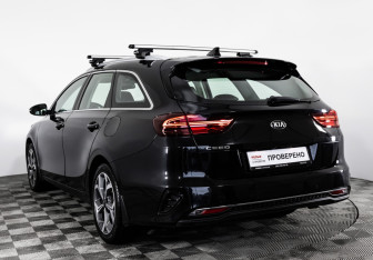 Подержанный автомобиль Kia Ceed Wagon 2019 года (7 фото)