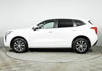 Подержанный автомобиль Haval Jolion 2023 года (8 фото)