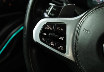 Подержанный автомобиль BMW X6 2020 года (28 фото)