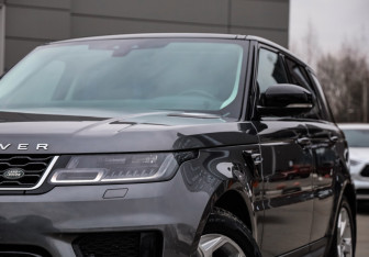 Подержанный автомобиль Land Rover Range Rover Sport 2018 года (2 фото)