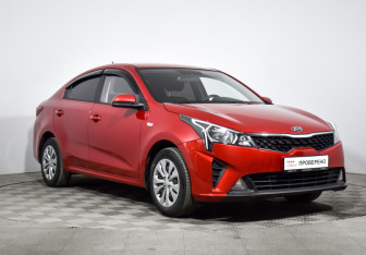 Подержанный автомобиль Kia Rio Sedan 2020 года (3 фото)