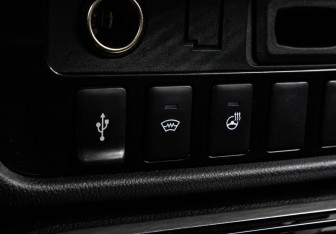 Подержанный автомобиль Mitsubishi Outlander 2019 года (16 фото)