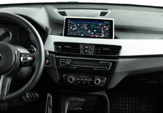 Подержанный автомобиль BMW X1 2019 года (14 фото)