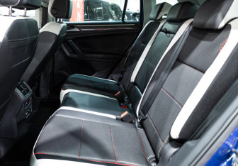 Подержанный автомобиль Volkswagen Tiguan 2022 года (15 фото)