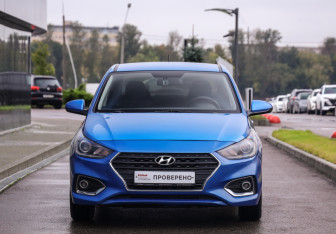 Подержанный автомобиль Hyundai Solaris Sedan 2020 года (4 фото)
