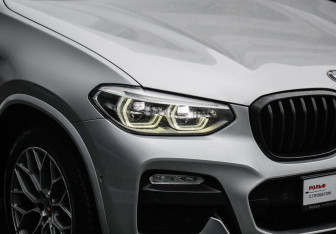 Подержанный автомобиль BMW X3 2019 года (11 фото)