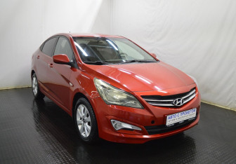 Подержанный автомобиль Hyundai Solaris Sedan 2016 года (3 фото)