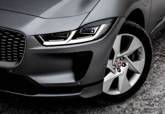 Подержанный автомобиль Jaguar I-Pace 2021 года (9 фото)