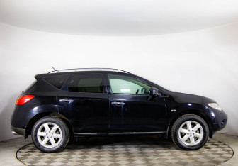 Подержанный автомобиль Nissan Murano Suv 2010 года (4 фото)