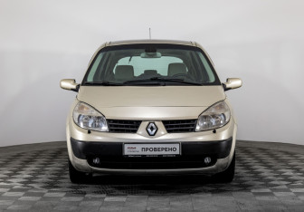 Подержанный автомобиль Renault Scenic 2006 года (2 фото)