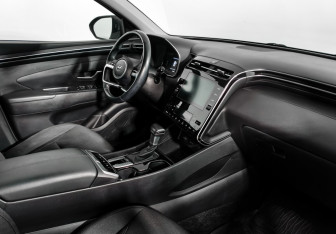 Подержанный автомобиль Hyundai Tucson 2021 года (13 фото)