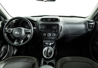 Подержанный автомобиль Kia Soul 2016 года (13 фото)