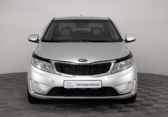 Подержанный автомобиль Kia Rio Sedan 2011 года (2 фото)
