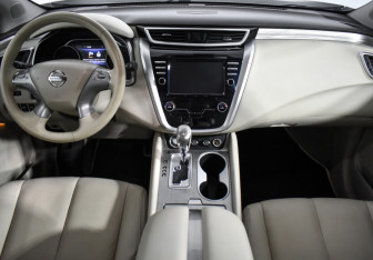 Подержанный автомобиль Nissan Murano Suv 2016 года (15 фото)
