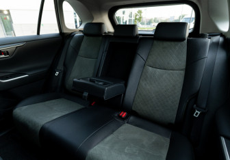 Новый Toyota RAV4 2025 (32 фото)