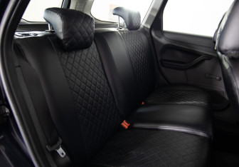 Подержанный автомобиль Ford Focus Wagon 2005 года (12 фото)