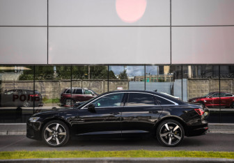 Подержанный автомобиль Audi A6 Sedan 2019 года (9 фото)