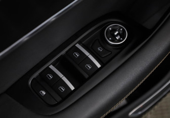 Подержанный автомобиль Chery Tiggo 8 2021 года (16 фото)