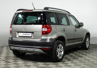 Подержанный автомобиль Skoda Yeti 2012 года (5 фото)