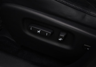 Подержанный автомобиль Lexus RX 2012 года (17 фото)