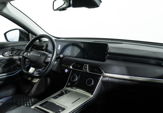 Подержанный автомобиль Exeed TXL 2022 года (9 фото)