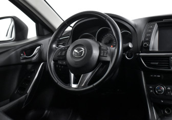 Подержанный автомобиль Mazda 6 Sedan 2013 года (15 фото)