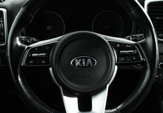 Подержанный автомобиль Kia Sportage 2021 года (30 фото)