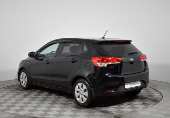 Подержанный автомобиль Kia Rio Hatchback 2016 года (7 фото)