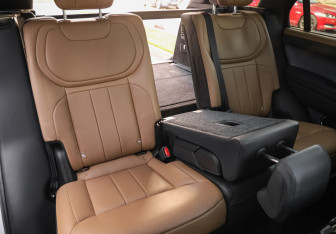 Подержанный автомобиль Land Rover Range Rover Sport 2022 года (29 фото)