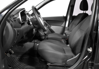 Подержанный автомобиль Datsun on-DO 2014 года (11 фото)