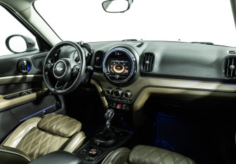 Подержанный автомобиль MINI Countryman 2017 года (9 фото)