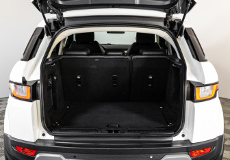 Подержанный автомобиль Land Rover Range Rover Evoque 2015 года (28 фото)