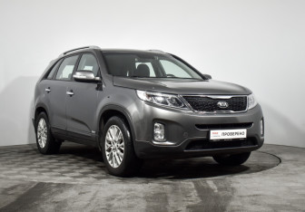 Подержанный автомобиль Kia Sorento 2020 года (3 фото)
