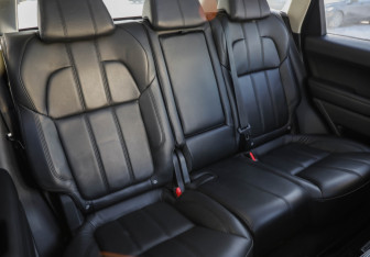 Подержанный автомобиль Land Rover Range Rover Sport 2015 года (31 фото)