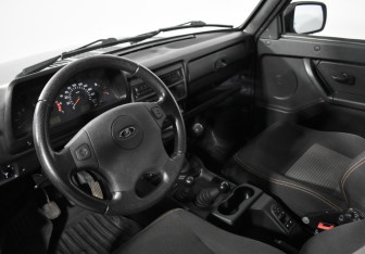 Подержанный автомобиль LADA (ВАЗ) 2131 (4x4) 2018 года (9 фото)